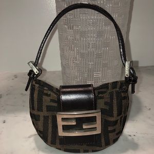 Authentic FENDI Mamma Baguette mini handbag